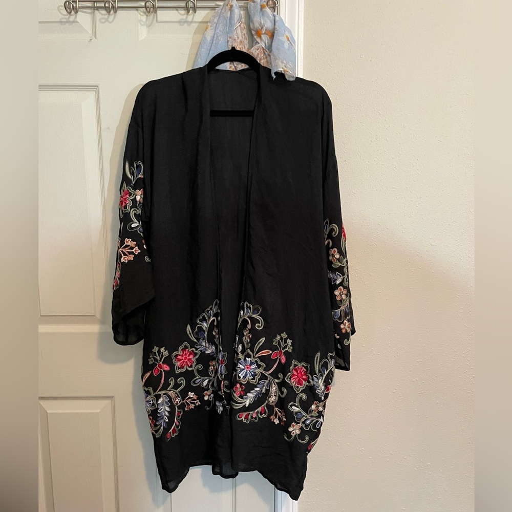 Floral Embroidered Black Kimono